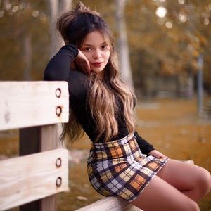 Meet your Posher, Tania